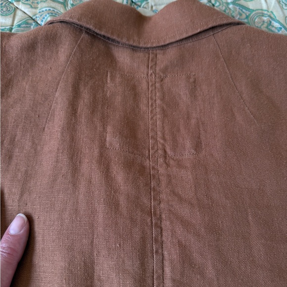 Madewell linen Blazer with Relaxed Fit and Notched Lapel - Picture 3 of 12